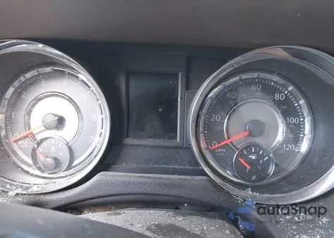 2014 Chrysler Town & Country Touring-L z USA, uszkodzony, nr VIN 2C4RC1CG2ER273452